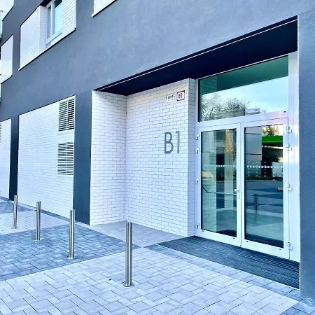 Апартаменти Arenas